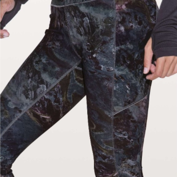 Lululemon Speed Up Tight *Full On Luxtreme 28” Radiant Multi - Picture 3 of 12